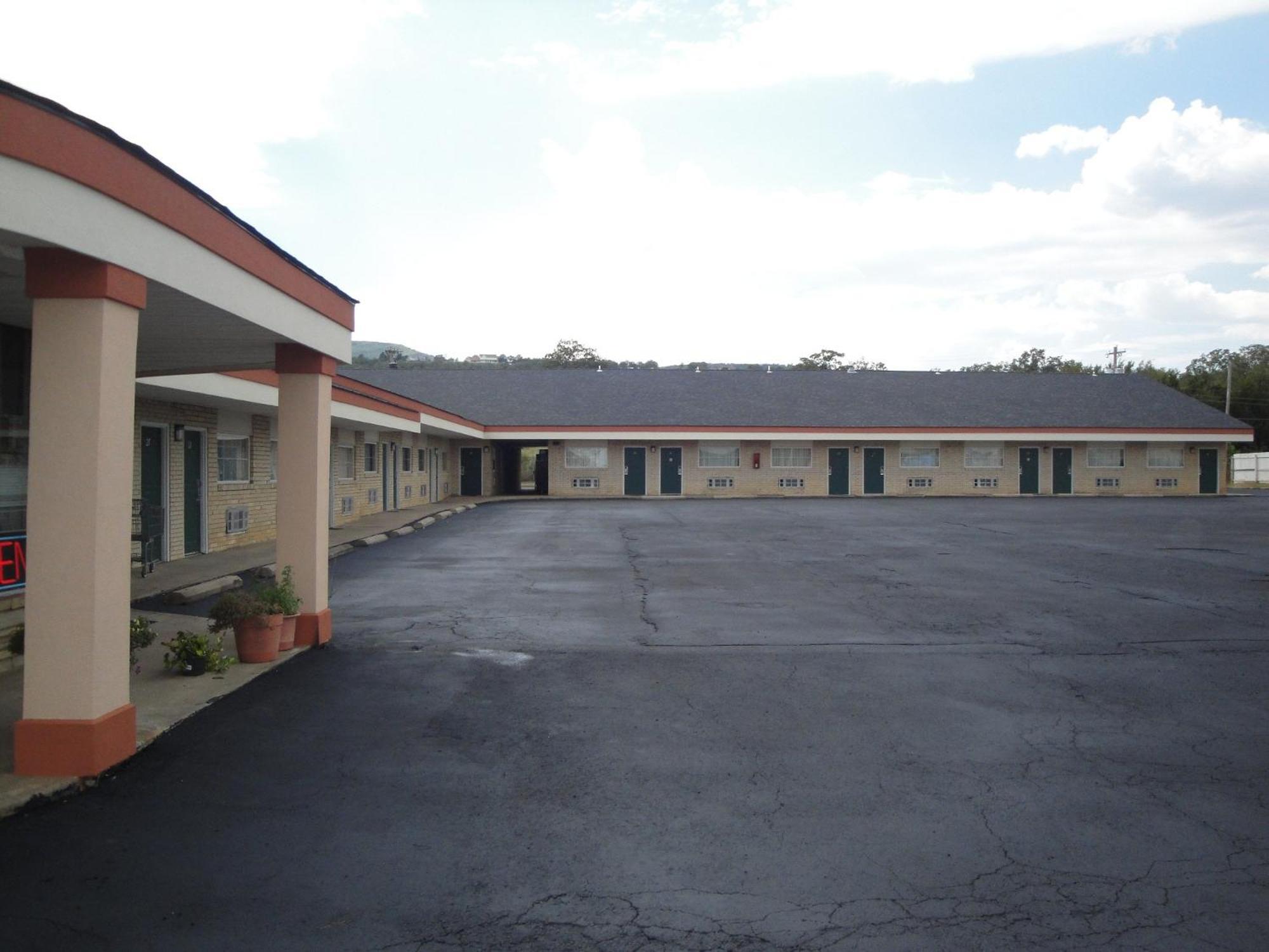 Poteau Inn Extérieur photo